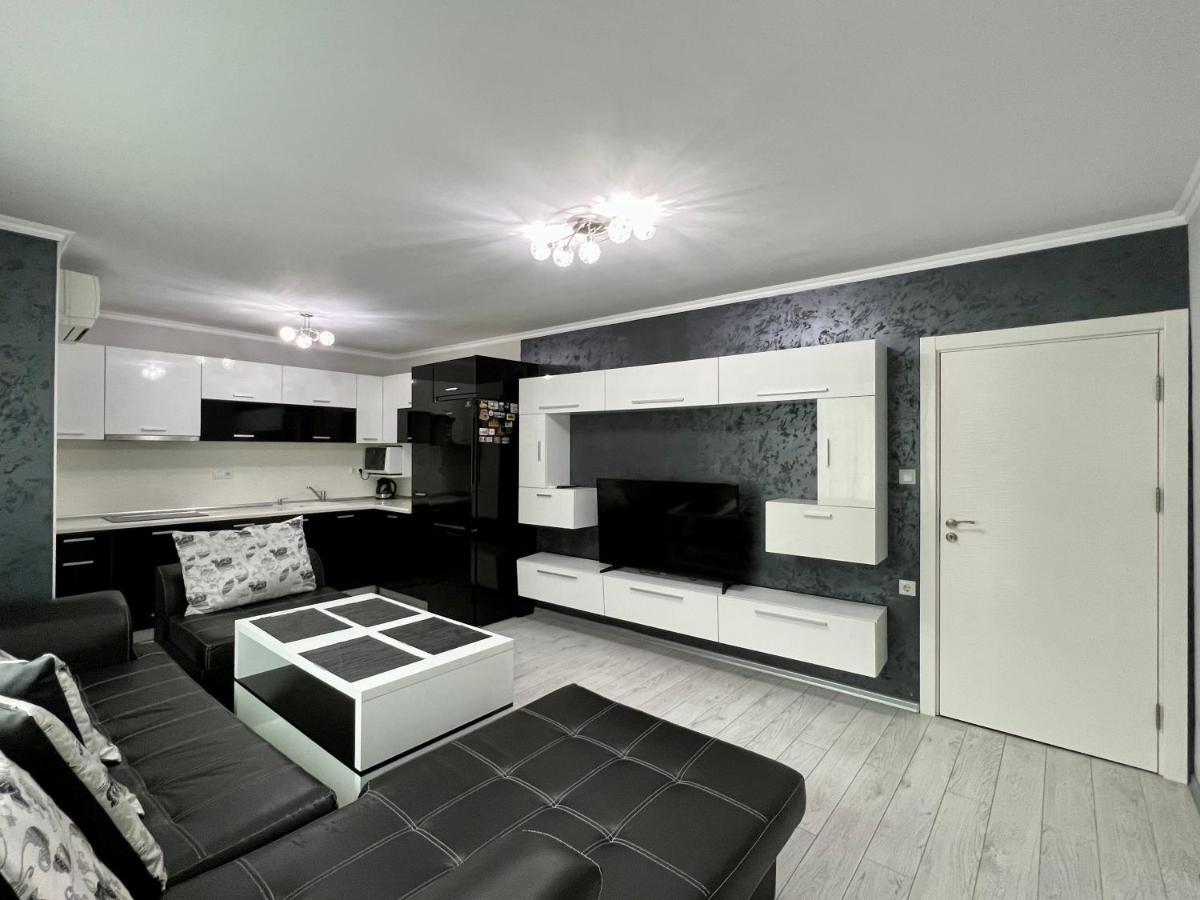 Tea Apartments Pomorie Exteriör bild